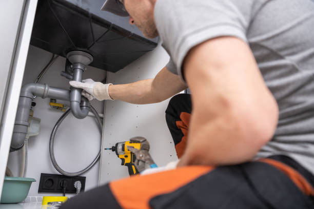 Best Clogged Drain Plumber  in Masontown, PA